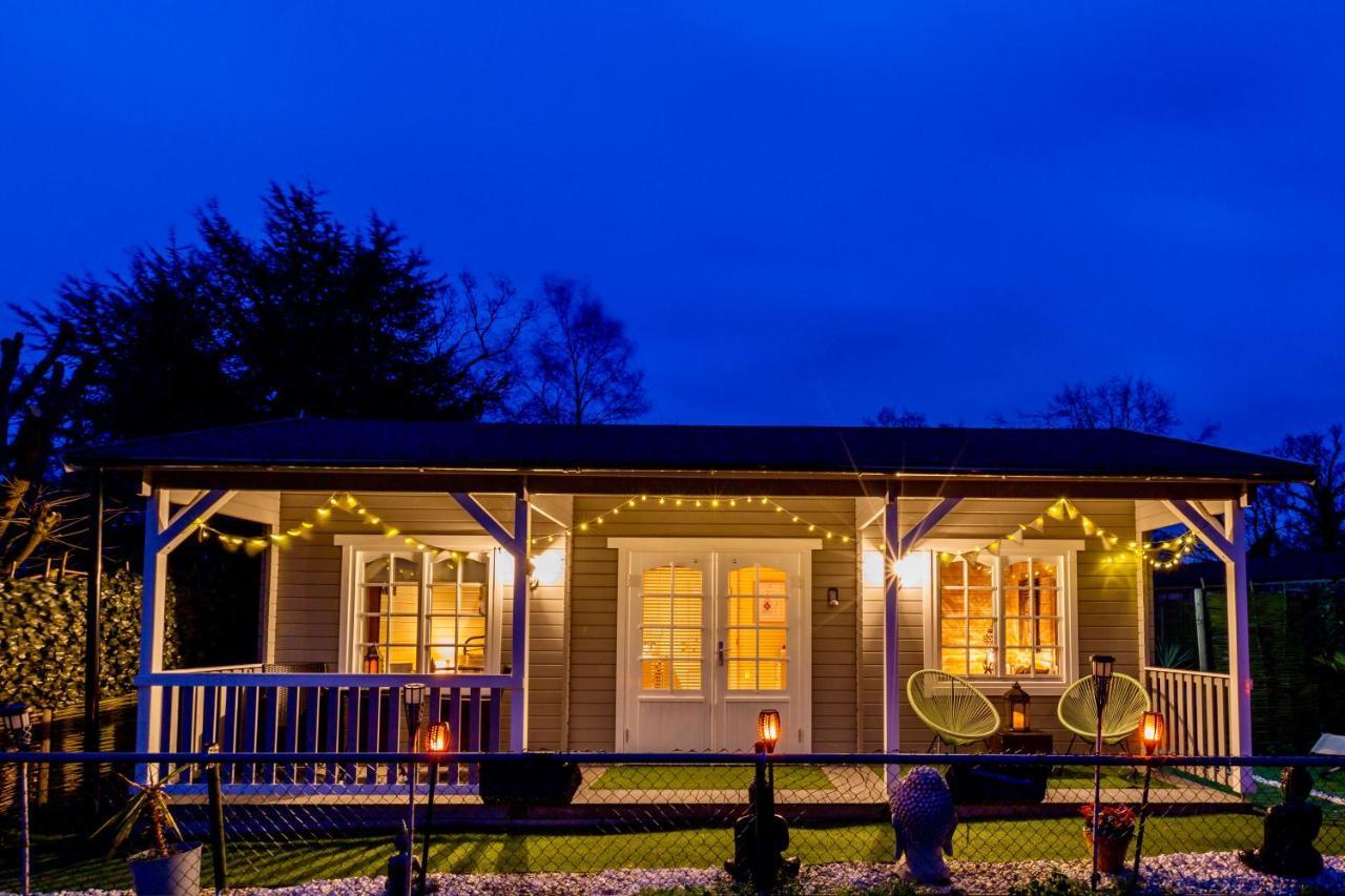 The Retreat Log Cabin Sudbury  Bagian luar foto