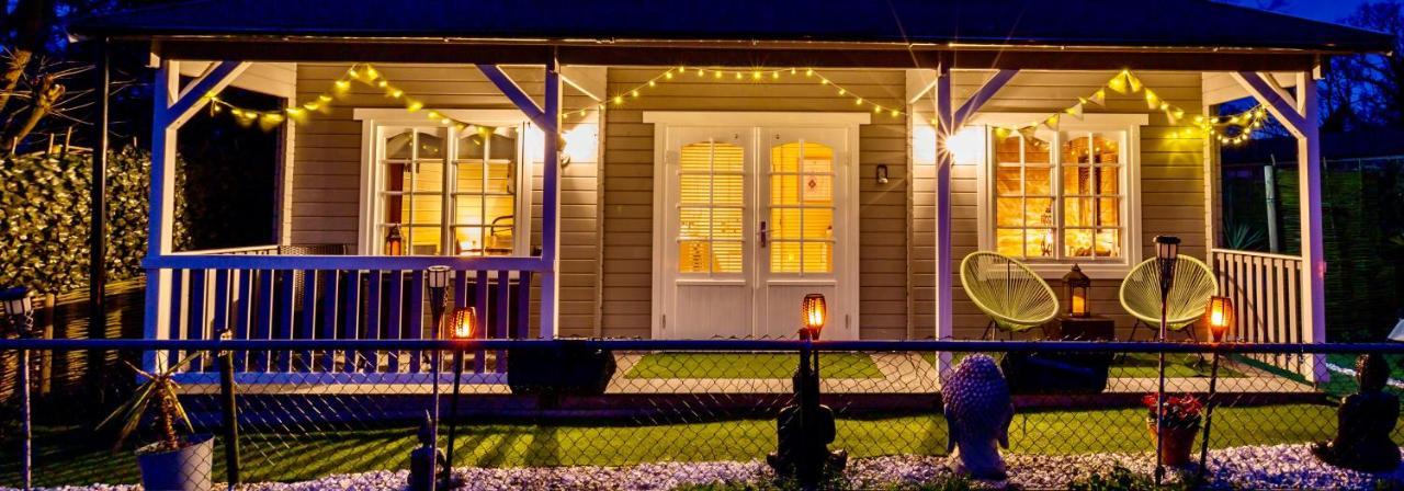 The Retreat Log Cabin Sudbury  Bagian luar foto